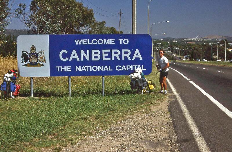 WT 0400 061-17 Australia.jpg